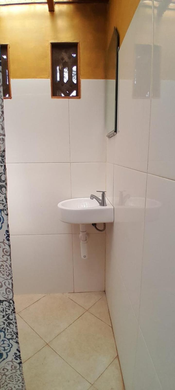 Bidara Cottage Labuhan Pandan Dış mekan fotoğraf